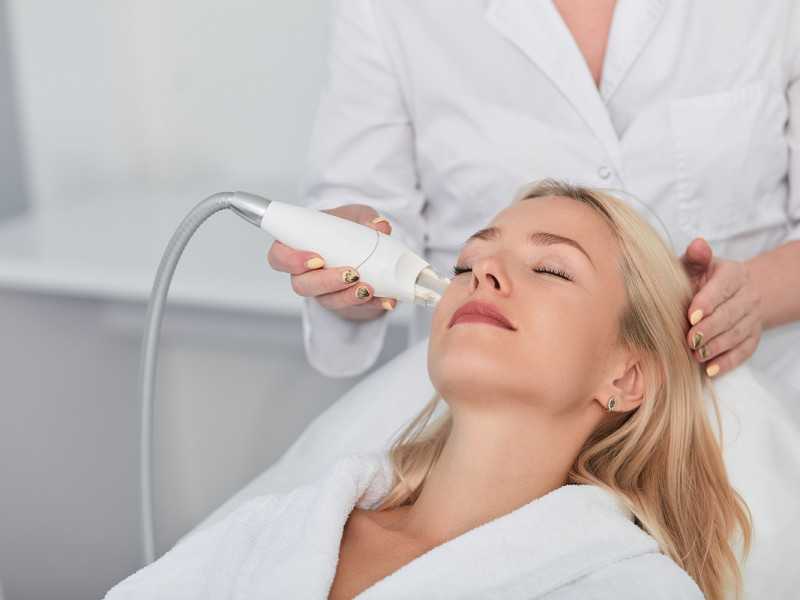 The HIFU Revolution for Non-Invasive Lifting - Ulthera at Dr. Caroline Carbasse